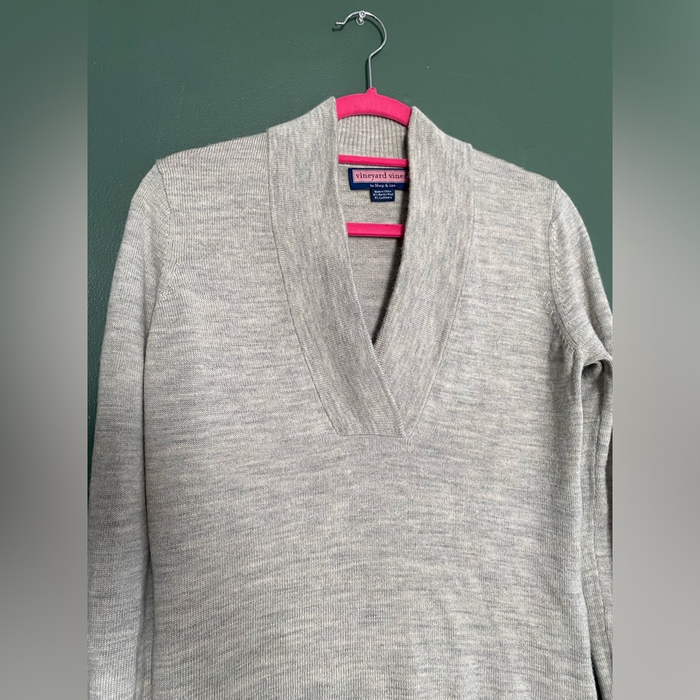 Cashmere Merino wool Vineyard Vines Gray V-Neck Collar Sweater Shep and Ian - Picture 6 of 16
